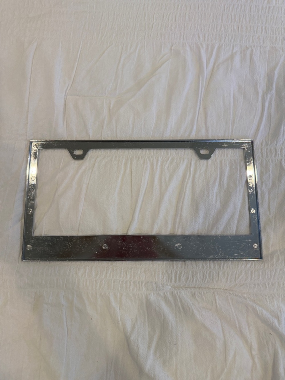 NYU Metal License Plate Frame - Picture 3 of 6